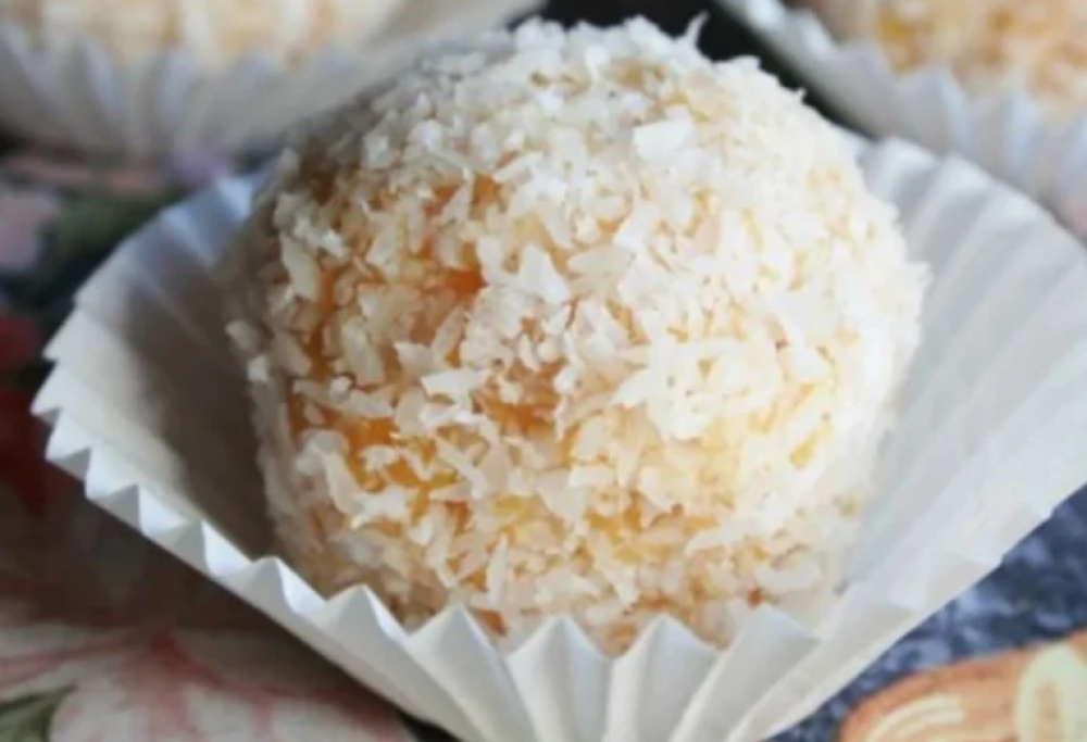 Raffaello cu dovleac și nucă de cocos: o delicatesă cu adevărat ușoară